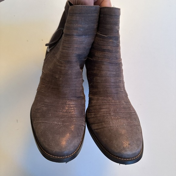 Paul Green $420 Women's Malibu Sliced Booties Boots 8.5 Leather Metallic Brown - Picture 2 of 9